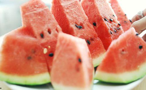 吃瓜网官方进入,带你走进网络娱乐的幕后世界